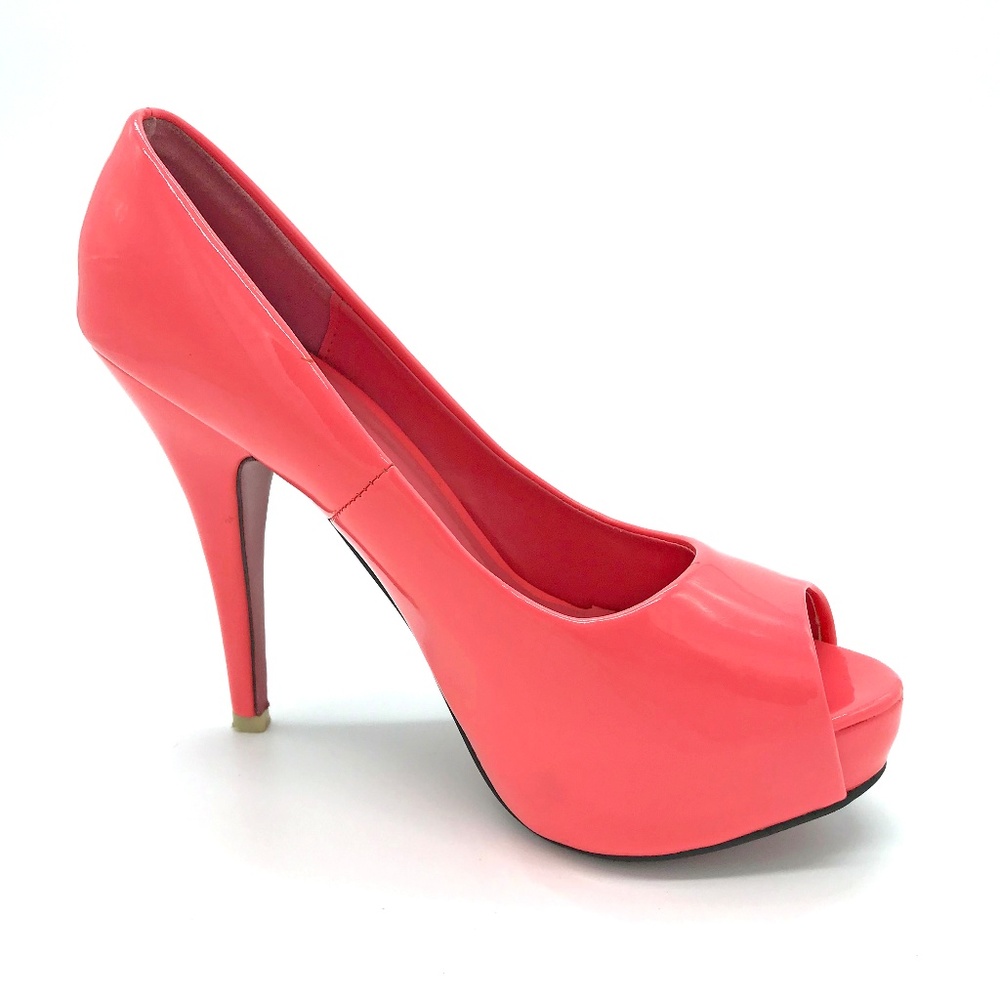 Sarah Chole High Gloss Coral Stiletto Shoe 37 US 7 - Picture 1 of 8